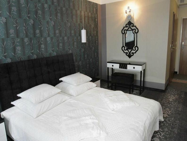 Hotel Europa Любин Номер фото